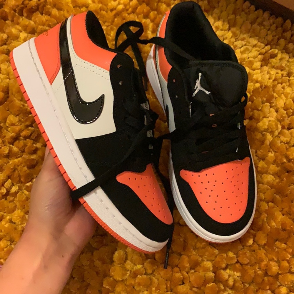 Nike Air Jordan 1